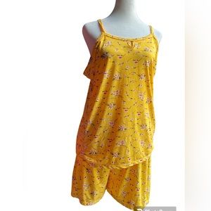 Terno  Blouse and Short yellow floral sleepwear Size M/L